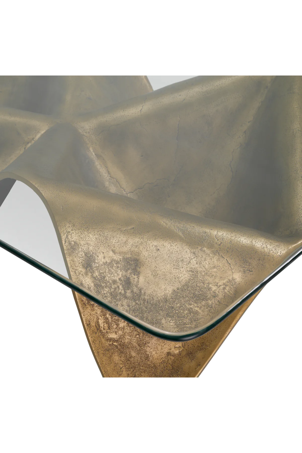 Wavy Vintage Brass Coffee Table | Eichholtz Angelico | Oroatrade.com