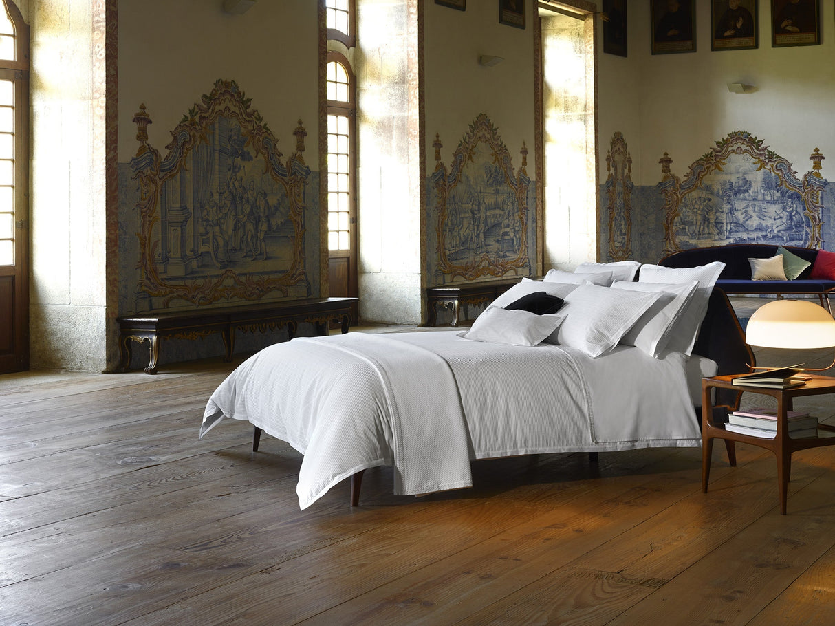 200TC Percale Pleated Duvet Cover | Amalia Home Luna | Oroa.com