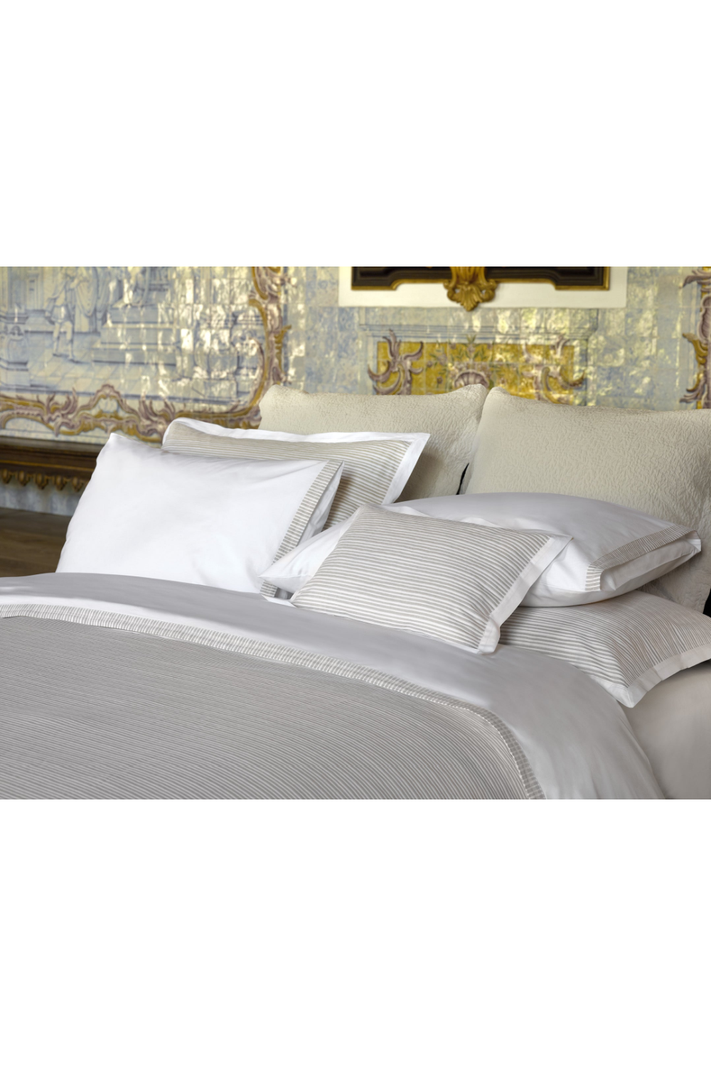 200TC Pleated Percale Pillowcase Set | Amalia Home Luna | Oroa.com