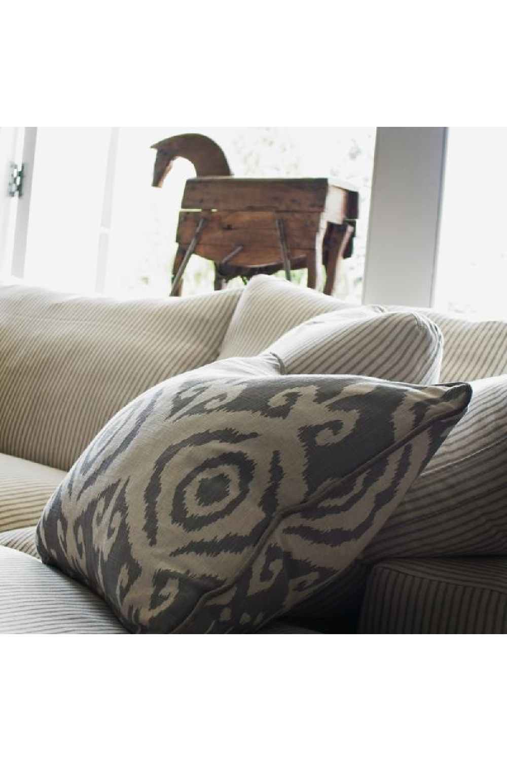 Ikat Cushion with Velvet Piping M | Andrew Martin Volcano | OROA