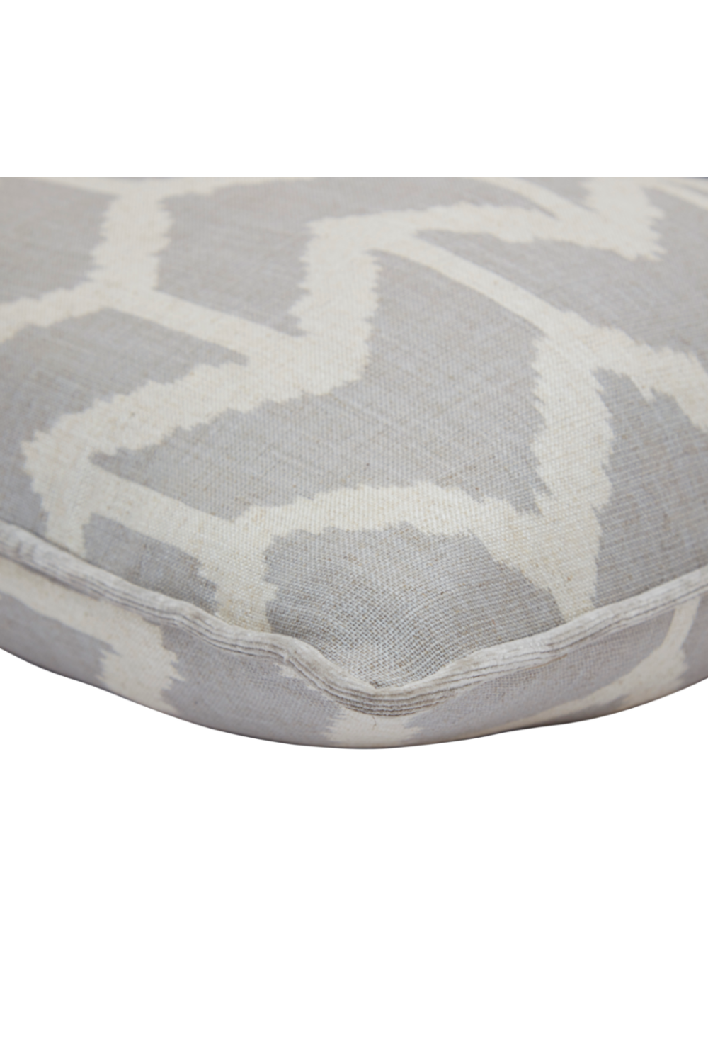 Linen Blend Ikat Cushion M | Andrew Martin Togo | OROA