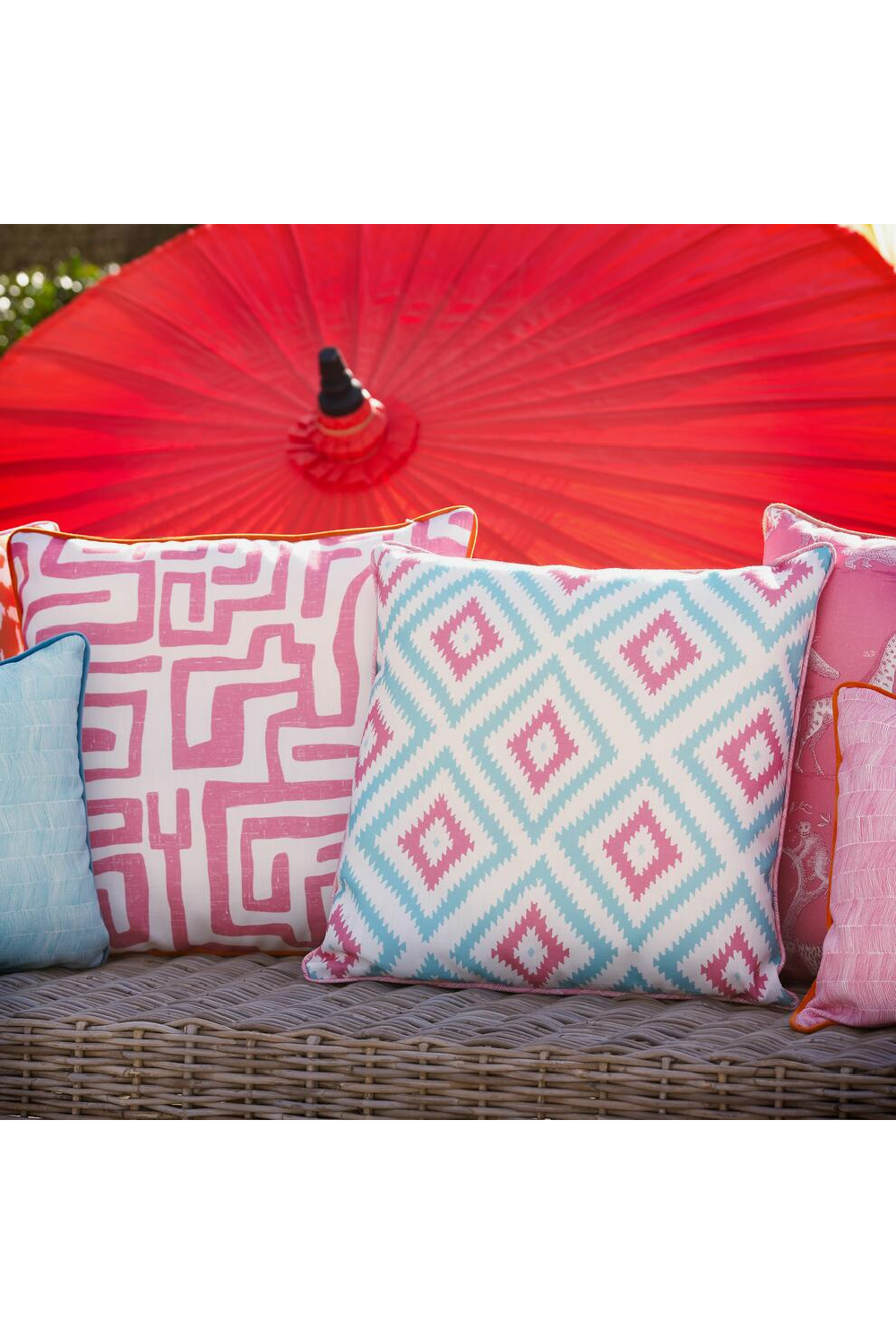 Minimalist Designed Outdoor Throw Pillow | Andrew Martin | Oroa.com