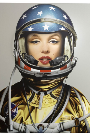 Gold Marilyn Monroe Neon Art Print | Andrew Martin Space Girl | Oroa.com