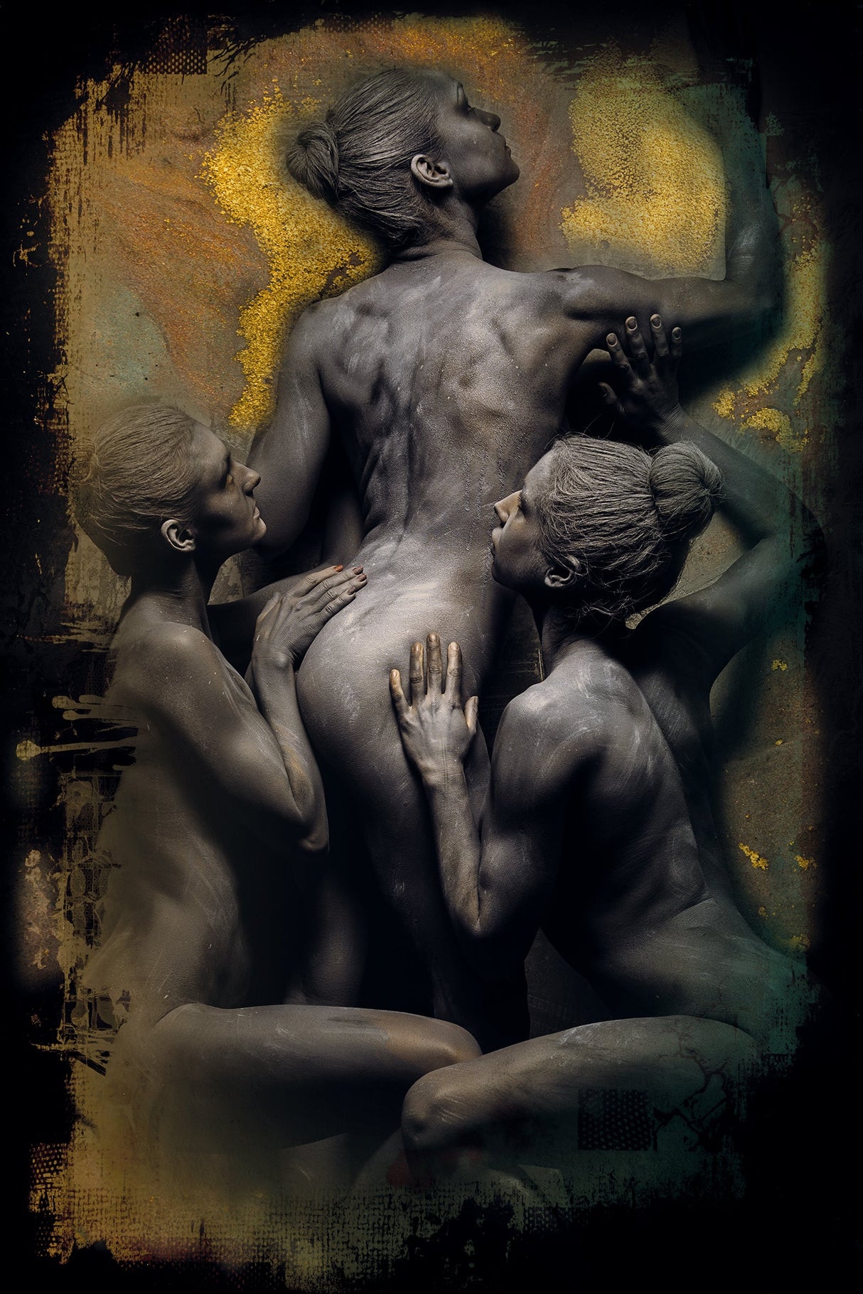 Sculptural Photographic Artwork | Andrew Martin Three Graces | Oroa.com