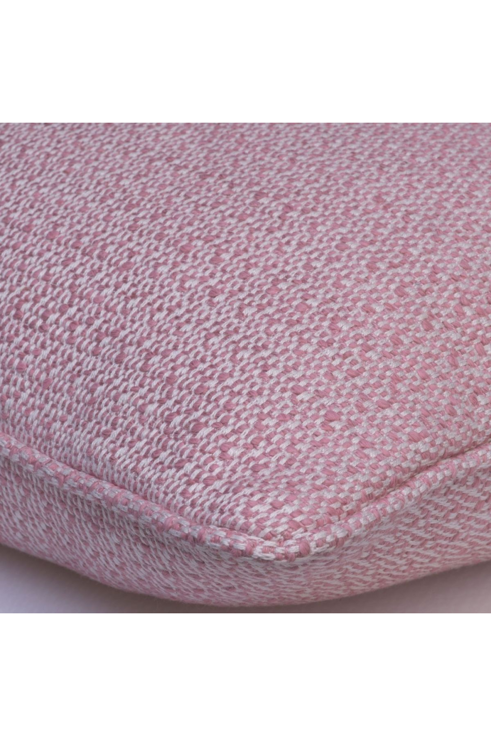 Linen Weave Cushion | Andrew Martin Ravello | Oroa.com