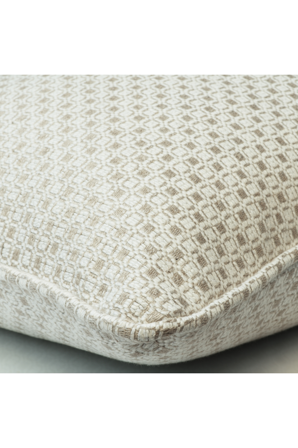 Weave Linen Cushion | Andrew Martin Captain | Oroa.com