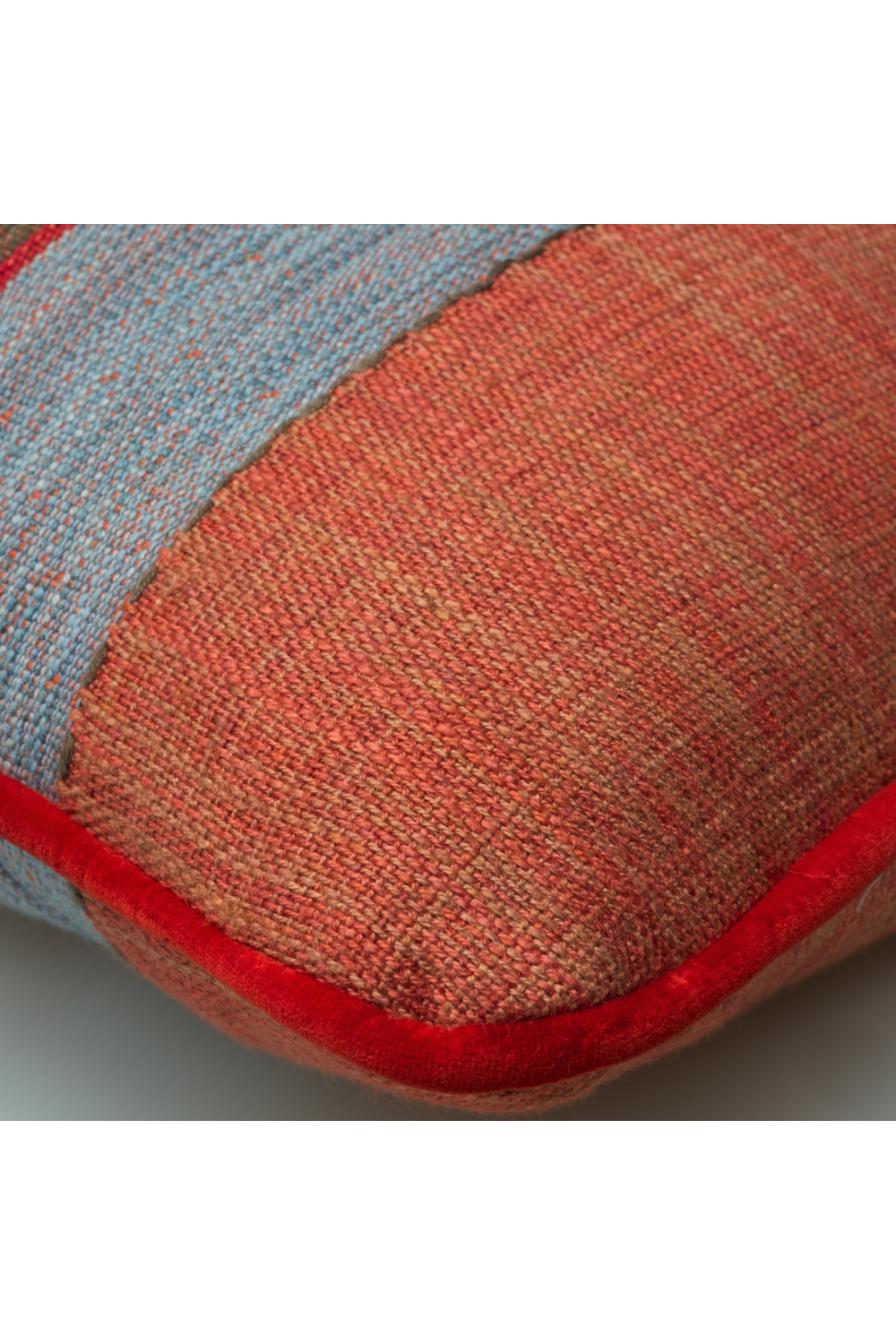 Vintage Striped Cushion | Andrew Martin Es Cavalet | Oroa.com