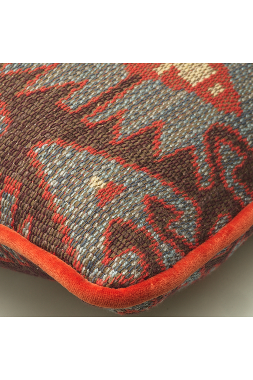 Vintage Kilim Cushion | Andrew Martin Espiga | Oroa.com