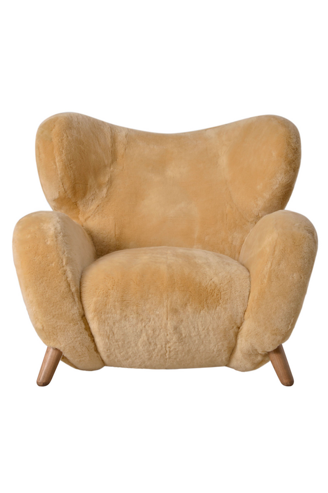 Sheepskin Modern Lounge Chair | Andrew Martin Manx | Oroa.com