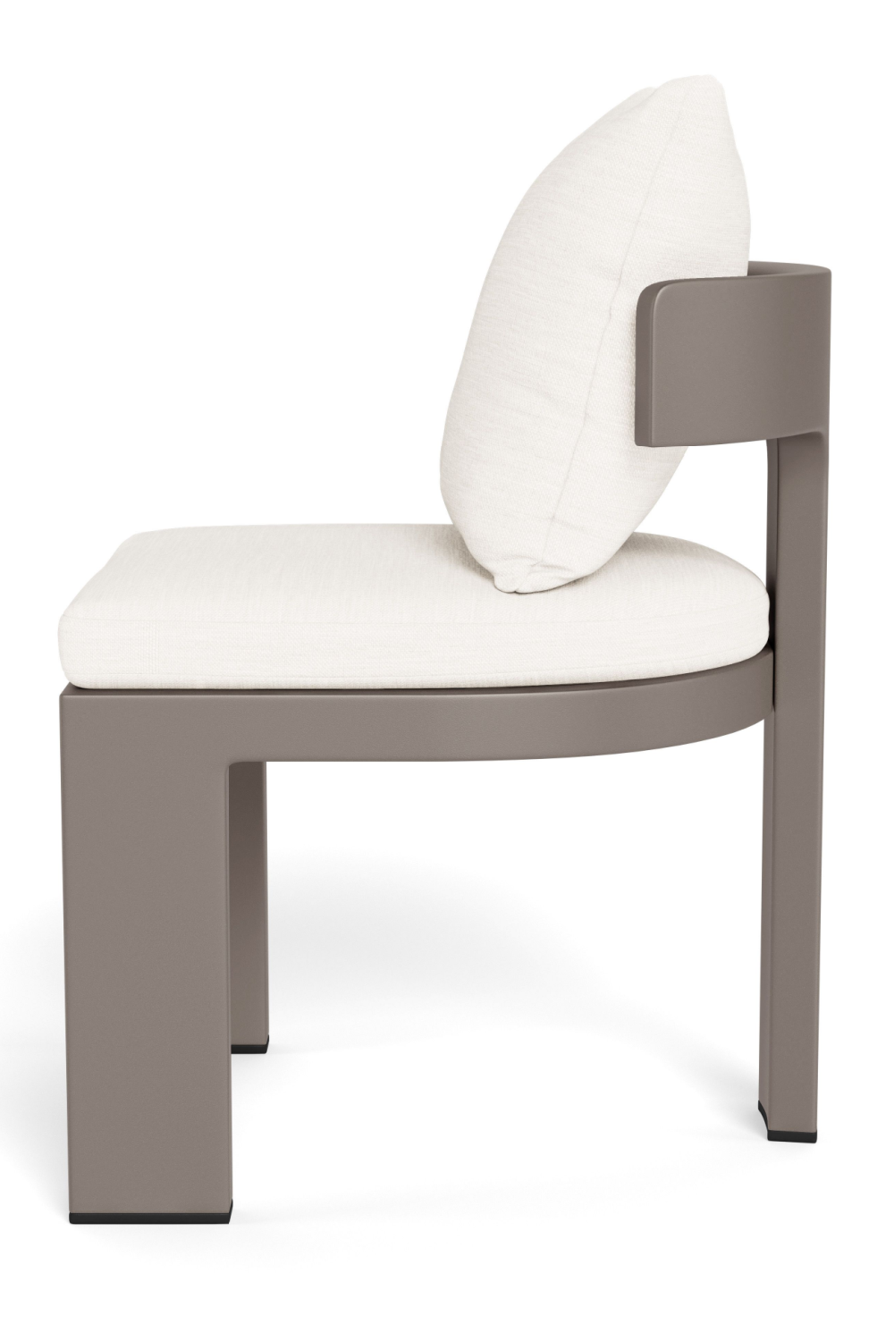 Curved Aluminum Outdoor Dining Chair | Andrew Martin Caicos | Oroa.com