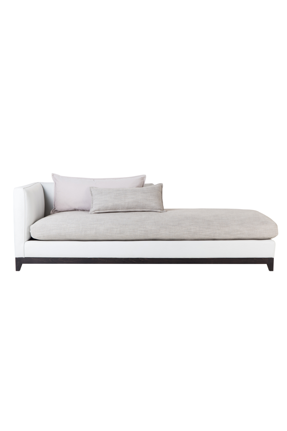 Modern White Chaise Longue | Andrew Martin Jackson | Oroa.com