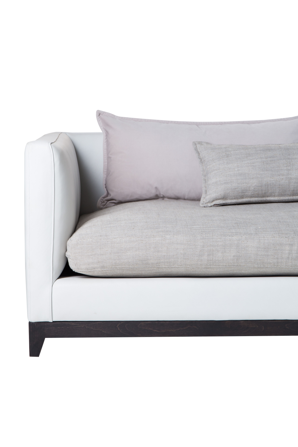 Modern White Chaise Longue | Andrew Martin Jackson | Oroa.com