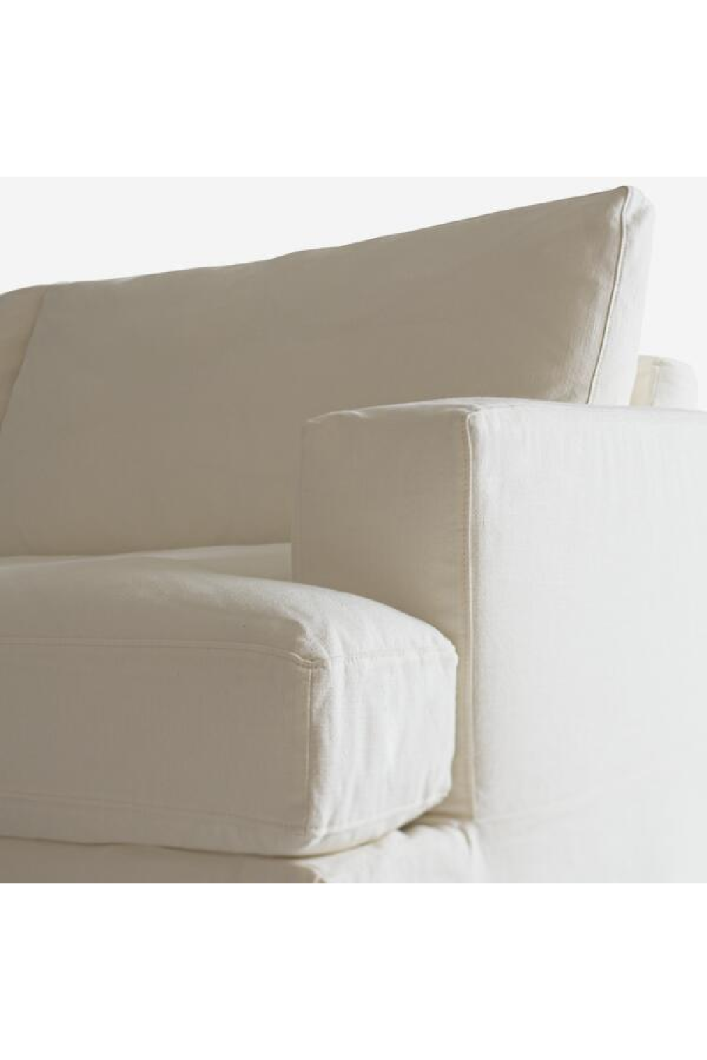 White Linen Classic Sofa | Andrew Martin Strand | Oroa.com
