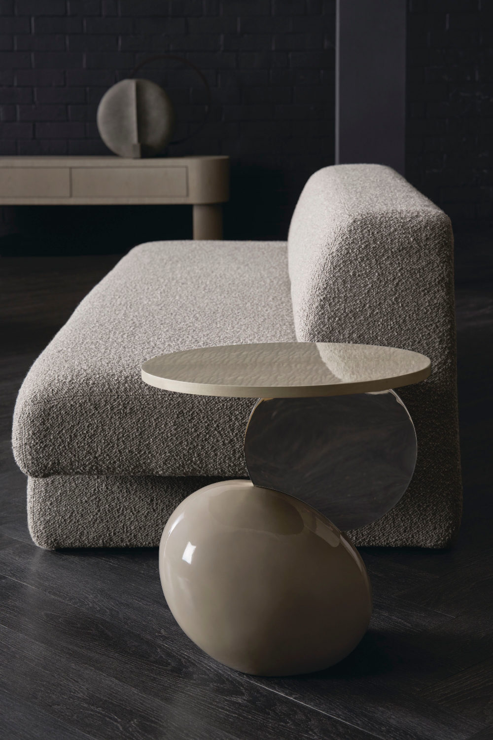 Modern Round Side Table | Andrew Martin Onyx | Oroa.com