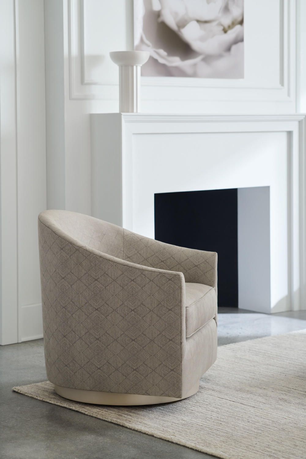 Diamond-Patterned Swivel Chair | Caracole Victoria | Oroa.com