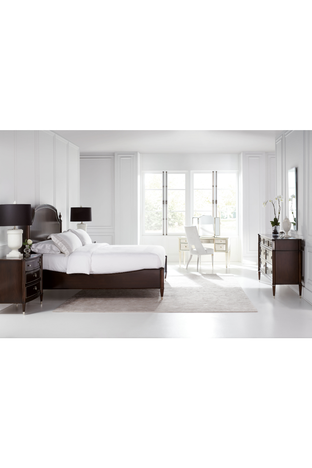 Ivory Modern Dining Chair | Caracole Guest of Honor | Oroa.com