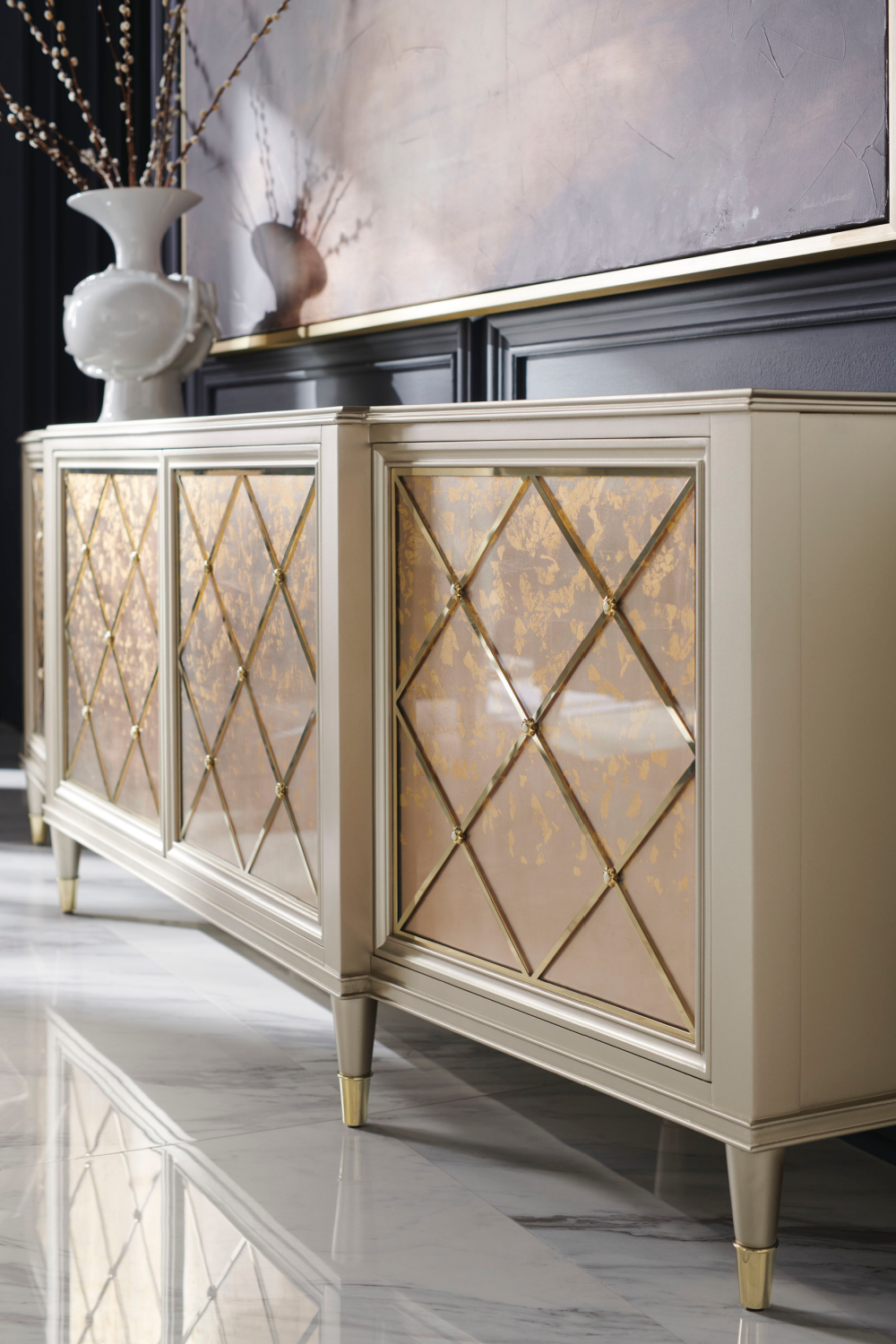 Gold Rosette Console Table | Caracole Star Of The Show | Oroa.com