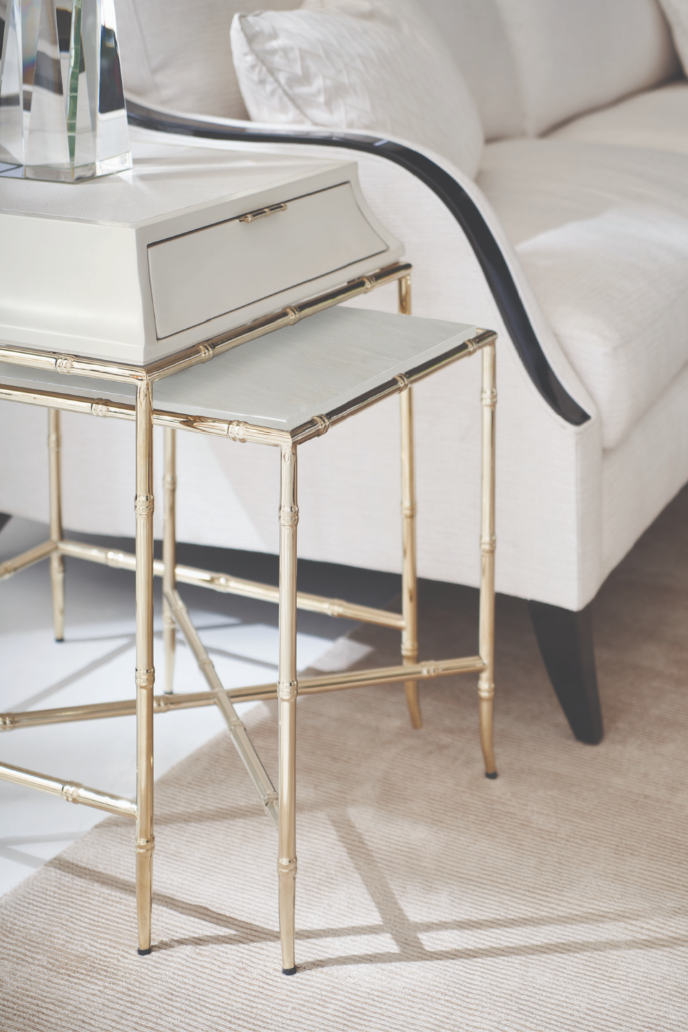 White Marble Nesting Side Table S | Caracole Ceylon | Oroa.com