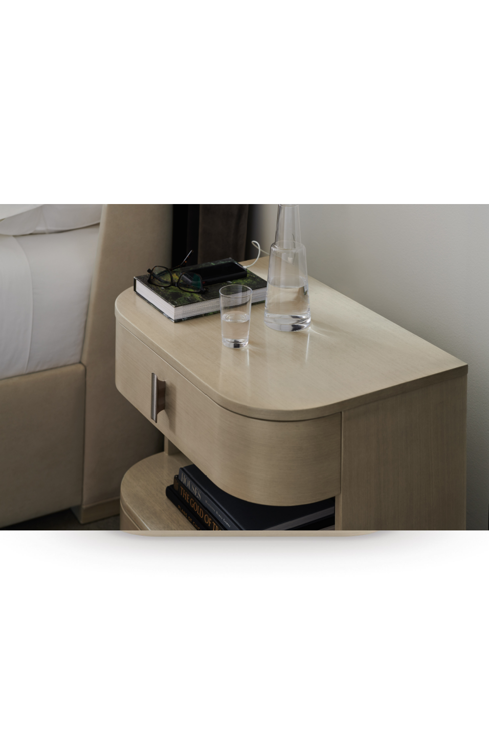 Cream Modern Open Nightstand | Caracole Da Vita | Oroa.com