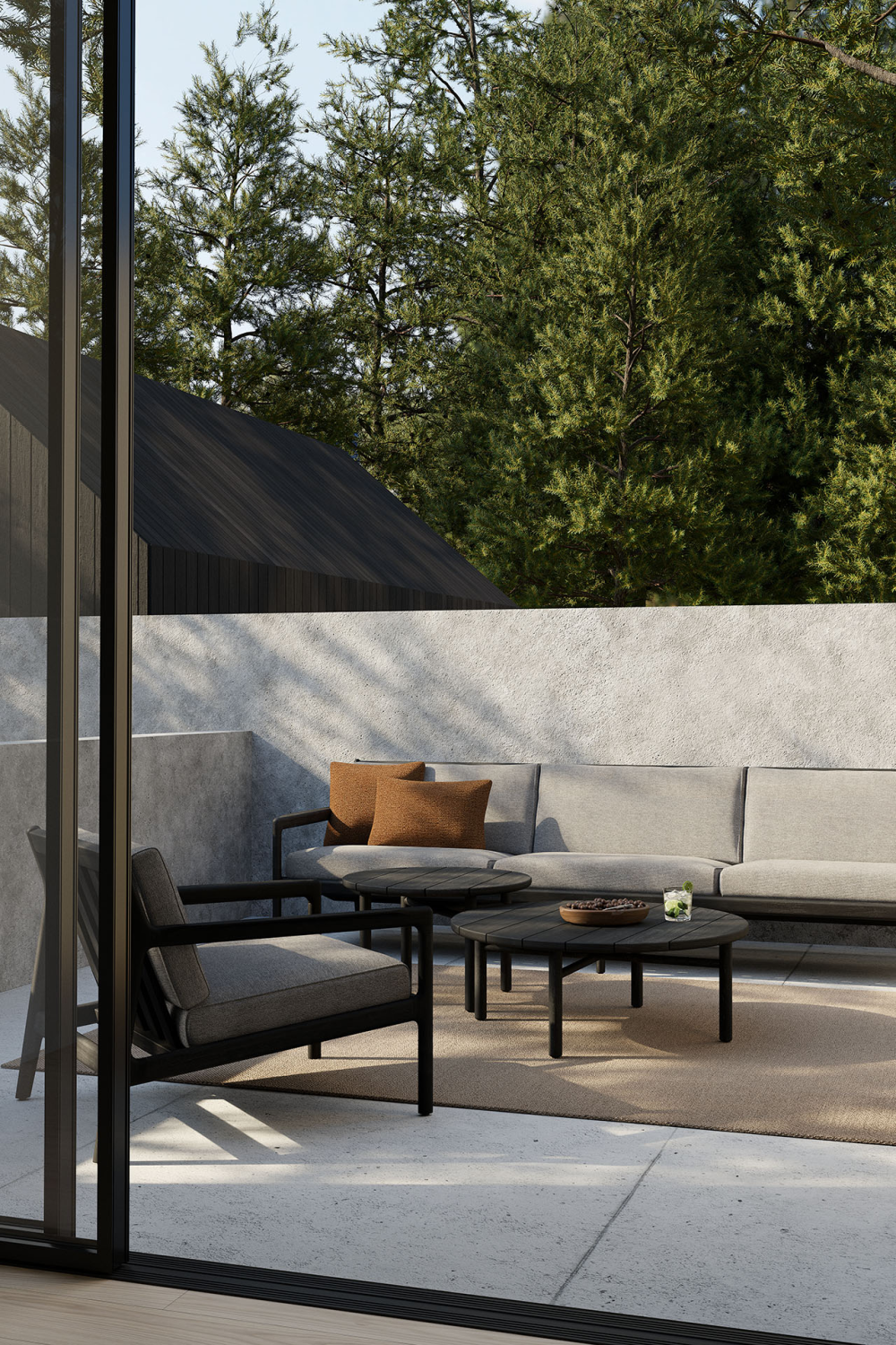 Black Teak Outdoor Lounge Chair | Ethnicraft Jack | Oroa.com