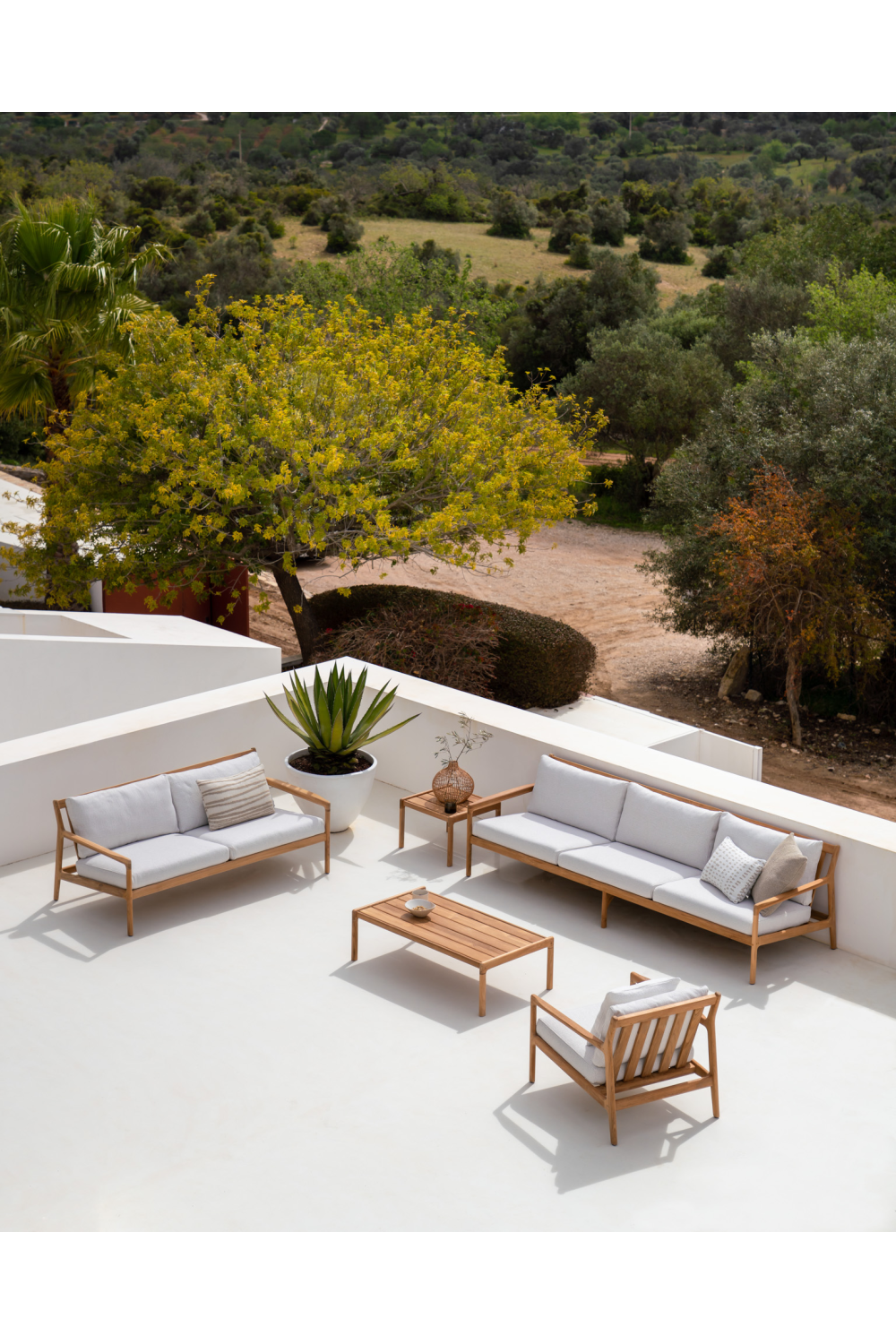 Teak Framed Outdoor Sofa | Ethnicraft Jack