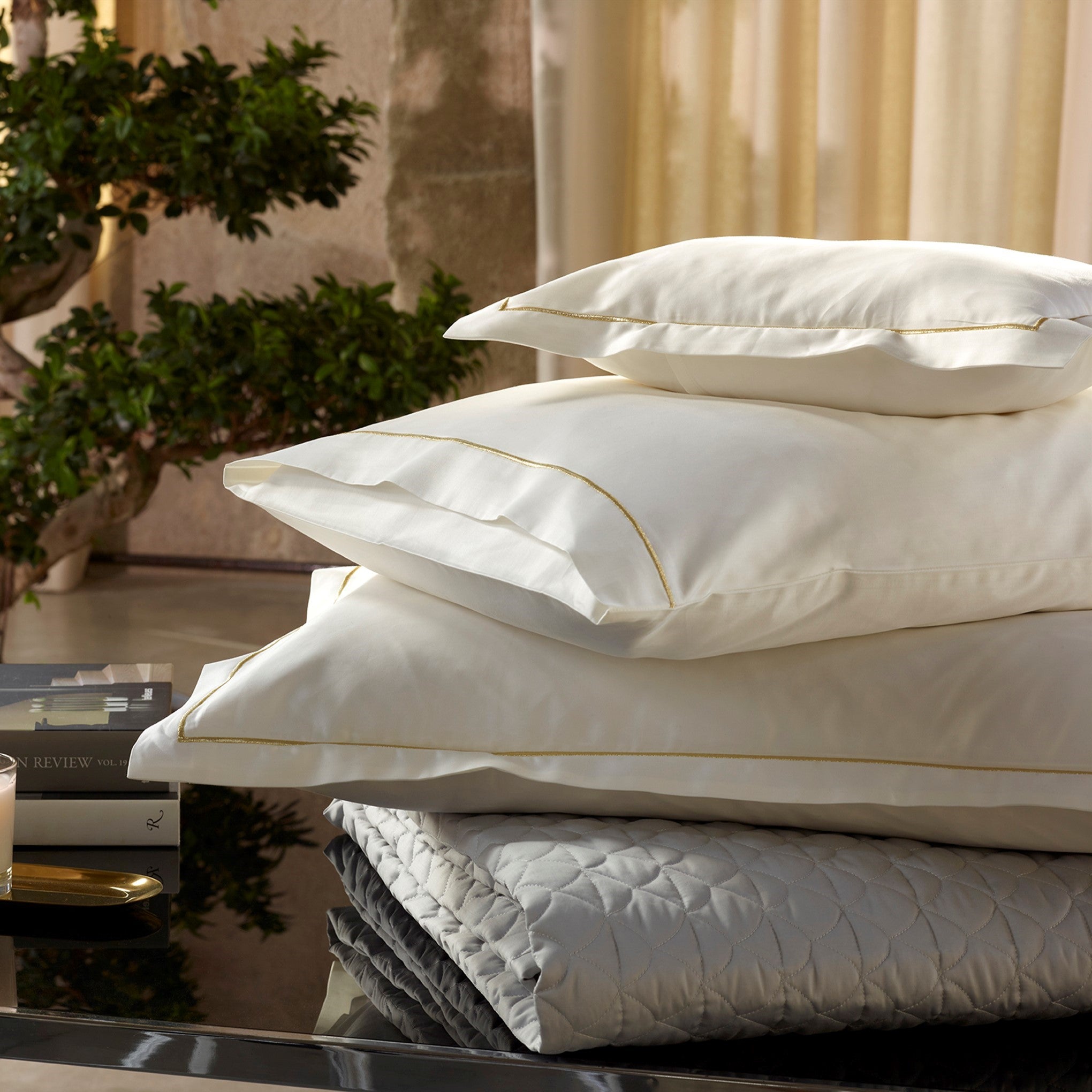 800TC Sateen Pillowcase Set | Amalia Home Dália | Oroa.com