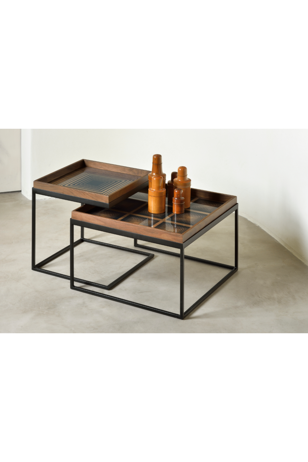 Black Nesting Coffee Tables (2) | Ethnicraft | OROA