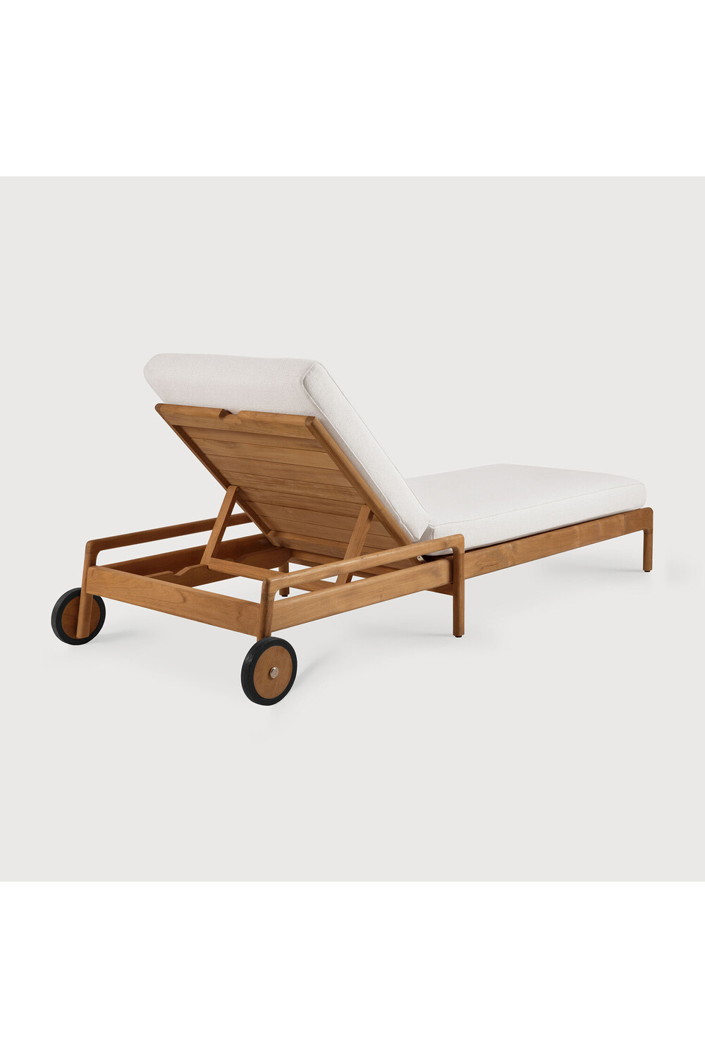 Adjustable Outdoor Lounger Cushion | Ethnicraft Jack | Oroa.com