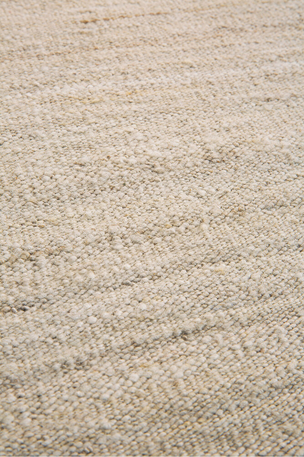 Textured Sheep Wool Rug | Ethnicraft Nomad | OROA.com