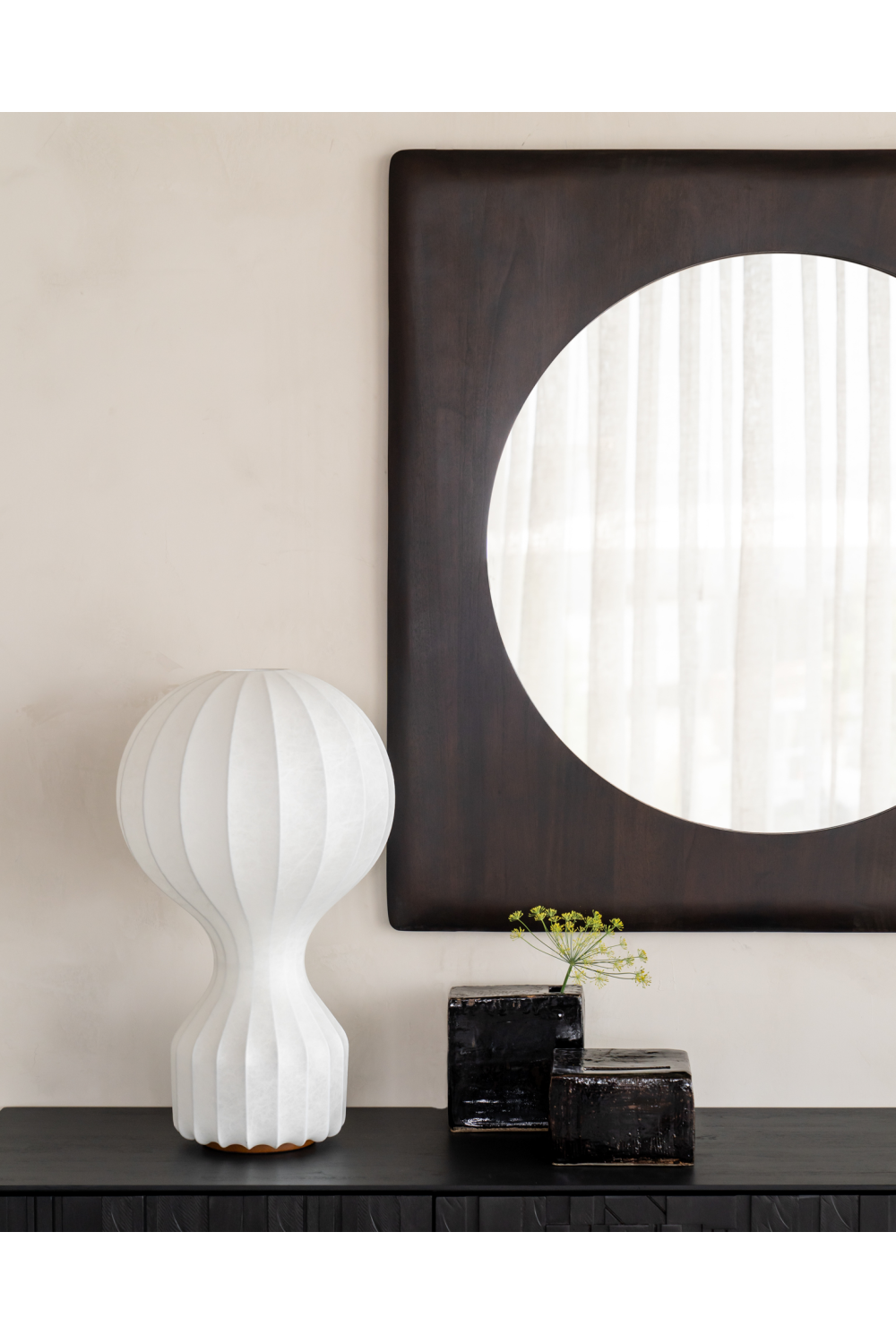 Varnished Mahogany Wall Mirror | Ethnicraft PI | OROA.COM