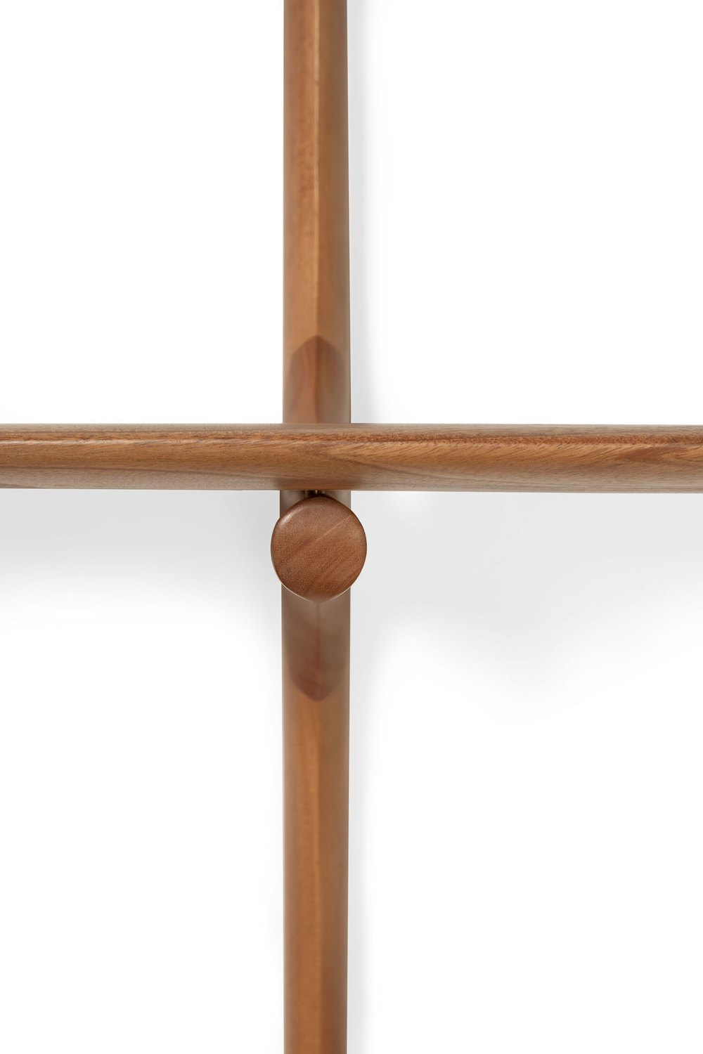 Varnished Mahogany Wall Shelf | Ethnicraft PI | Oroa.com