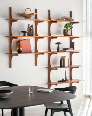 Varnished Mahogany Wall Shelf | Ethnicraft PI | Oroa.com