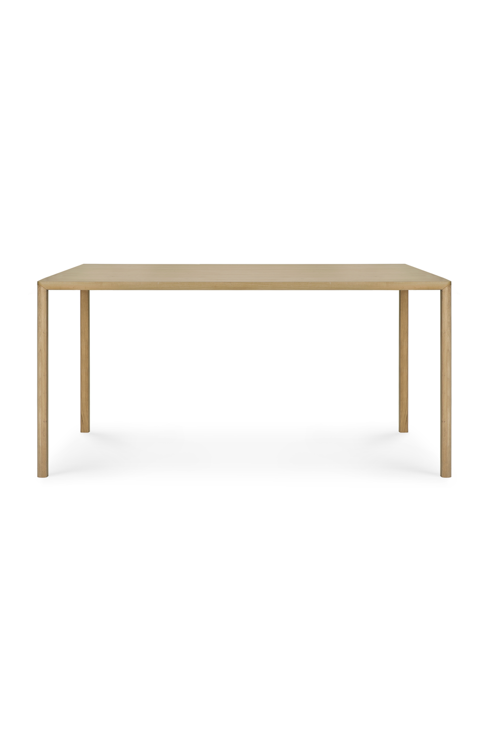 Varnished Oak Scandi Dining Table | Ethnicraft Air | Oroa.com