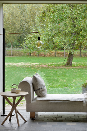 Round Cross Leg Side Table | Ethnicraft Mikado | OROA.com