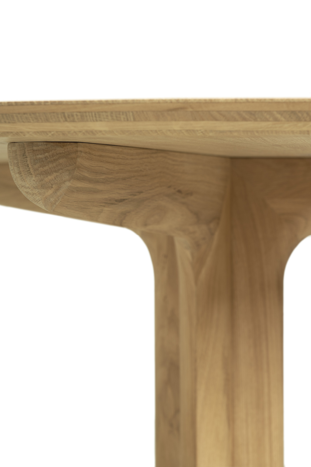 Round Oak Dining Table | Ethnicraft Corto | Oroa.com