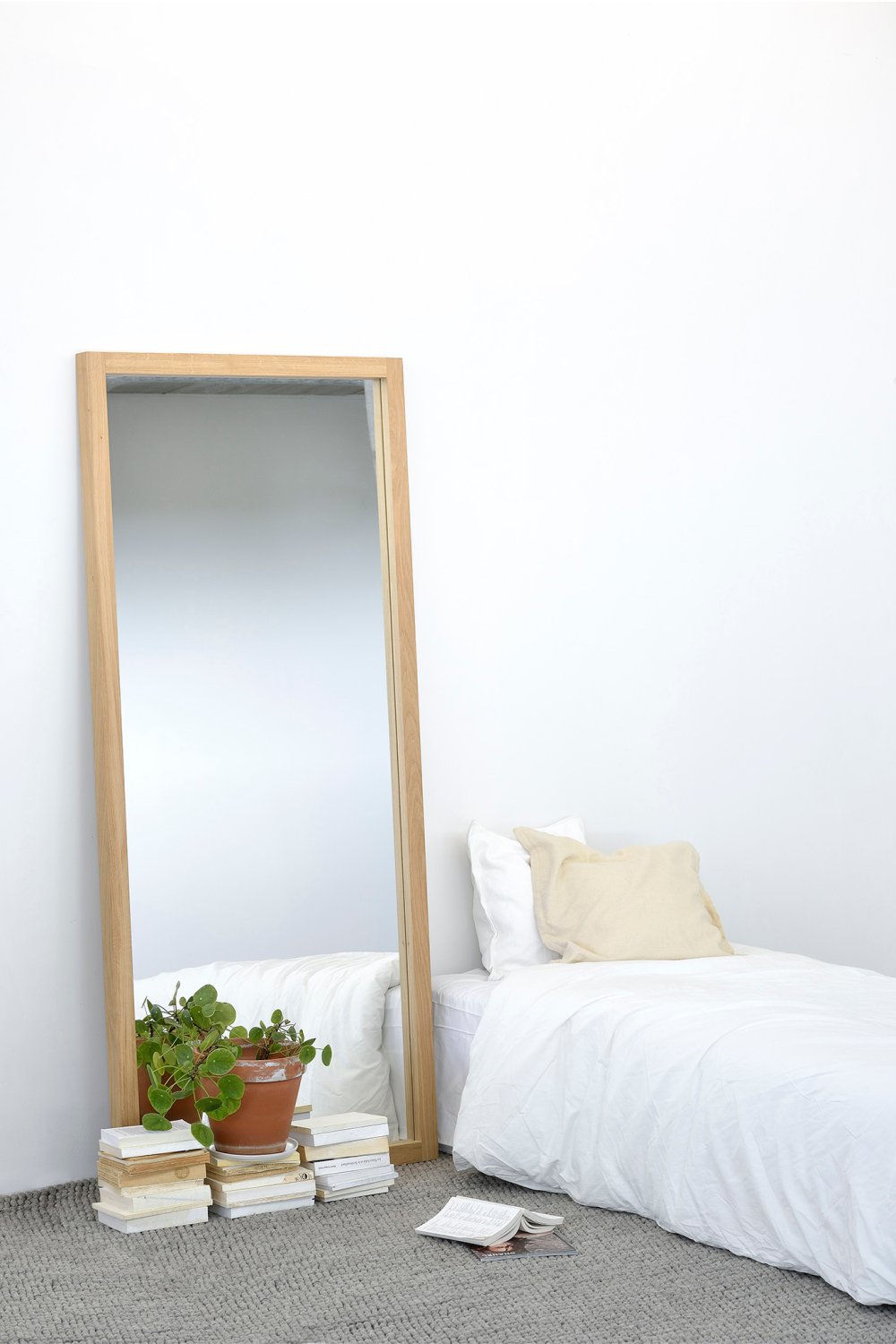 Oak Full-Length Floor Mirror | Ethnicraft Light Frame | OROA.com