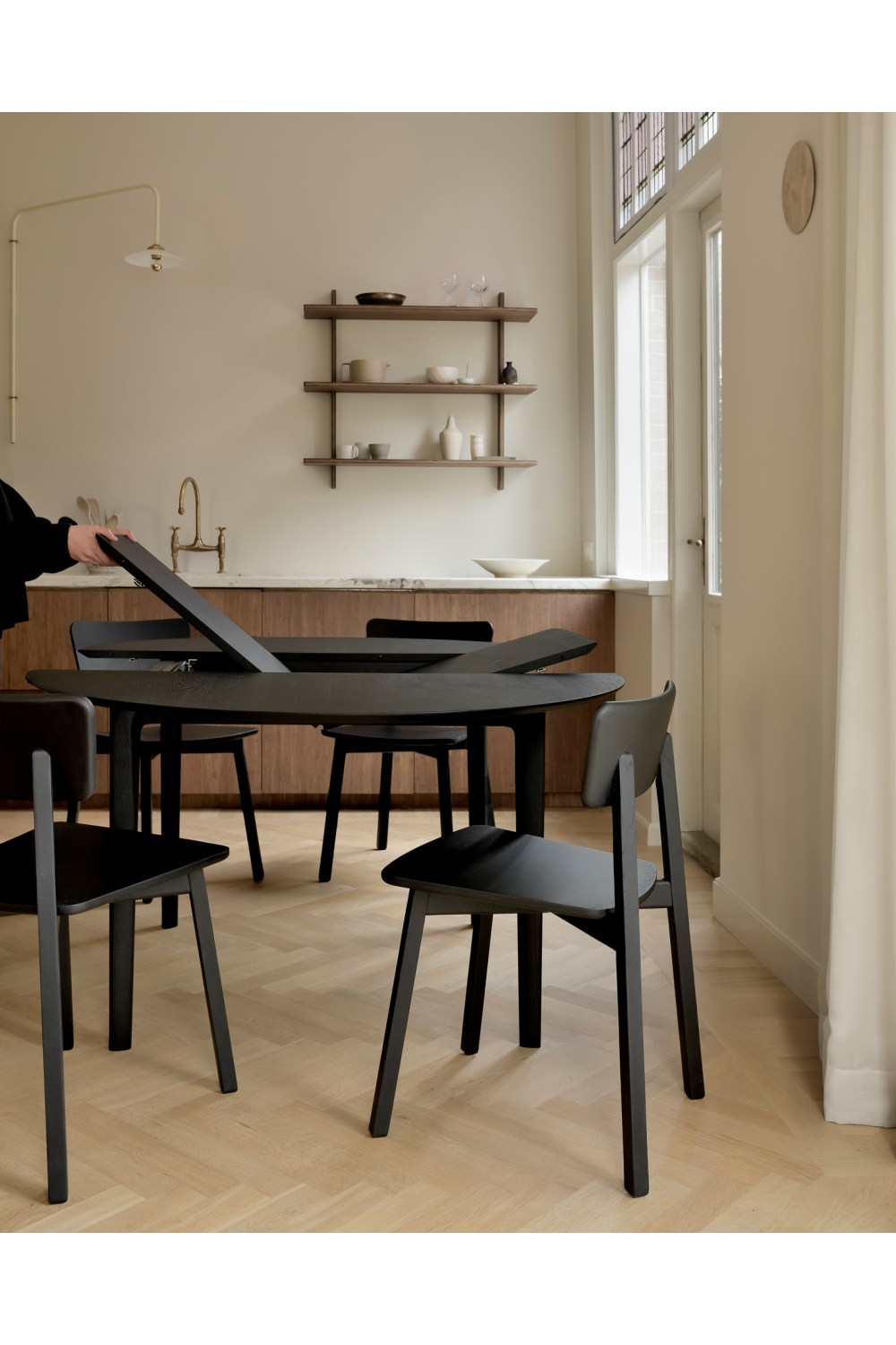 Oak Extendable Round Dining Table | Ethnicraft Bok | Oroa.com