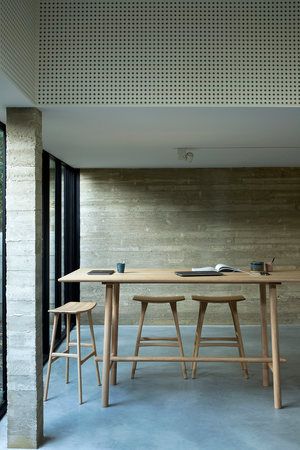 Wooden Backless Barstool | Ethnicraft Osso | Oroa.com