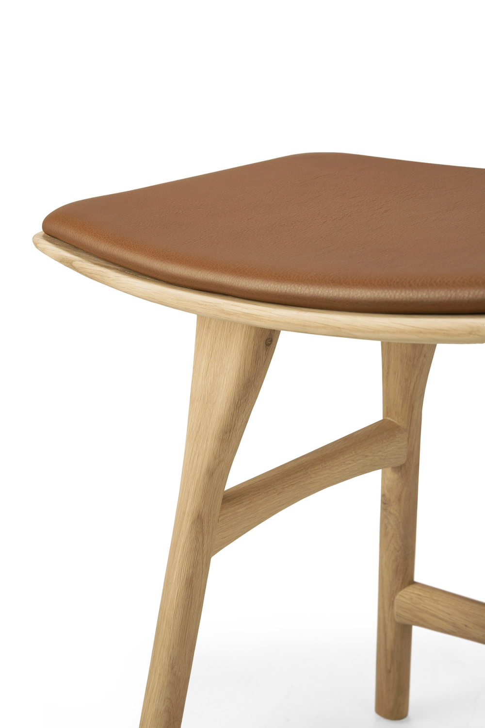 Upholstered Oak Dining Stool | Ethnicraft Osso | Oroa.com