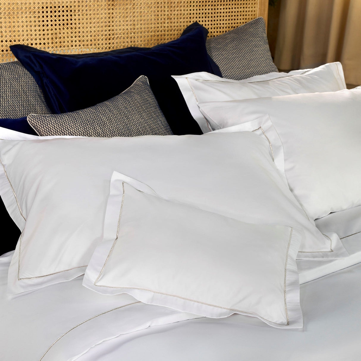 800TC Percale Bordered Sham Set | Amalia Home Gardénia | Oroa.com