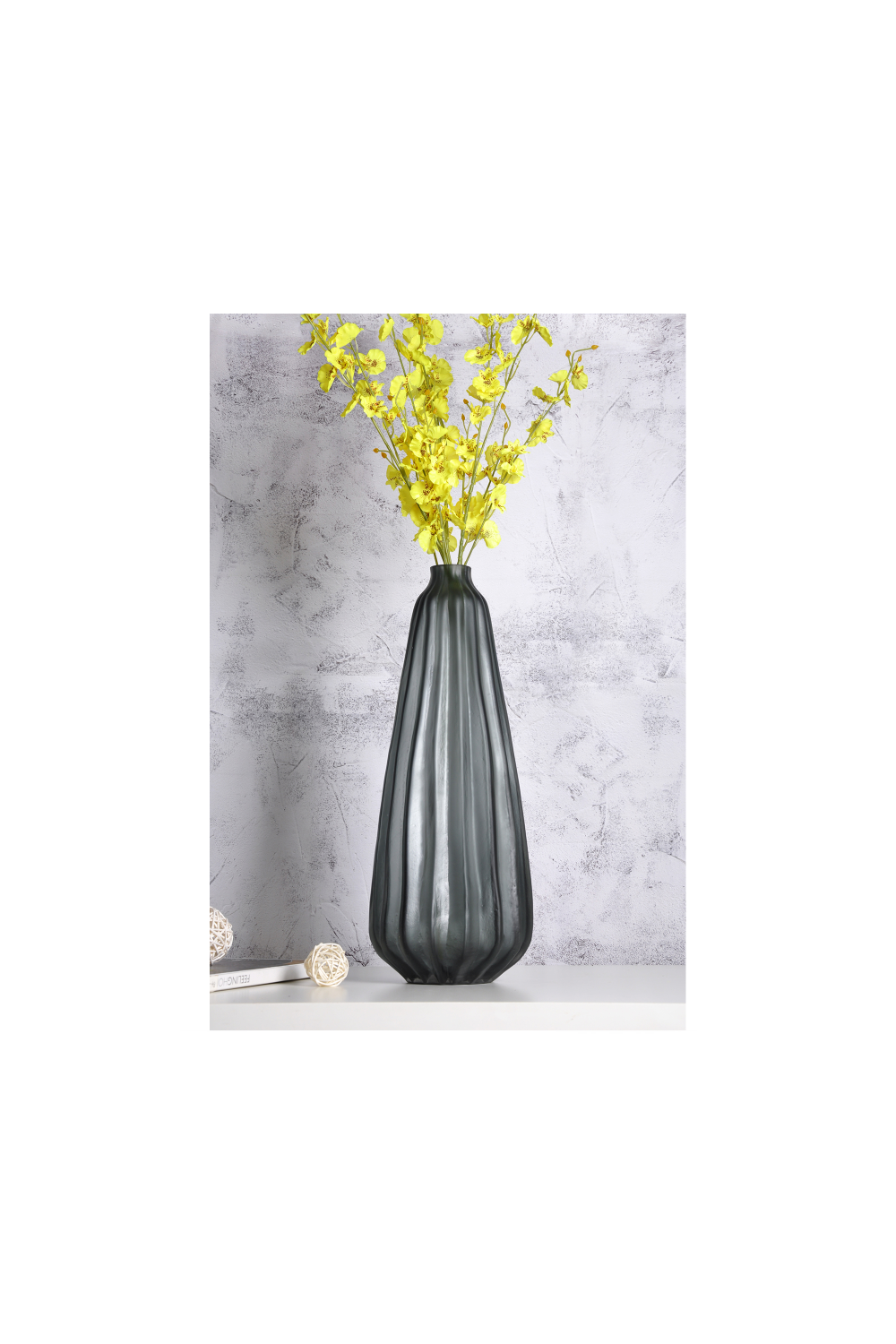 Gray Glass Vase T | Liang and Eimil Evins | OROA