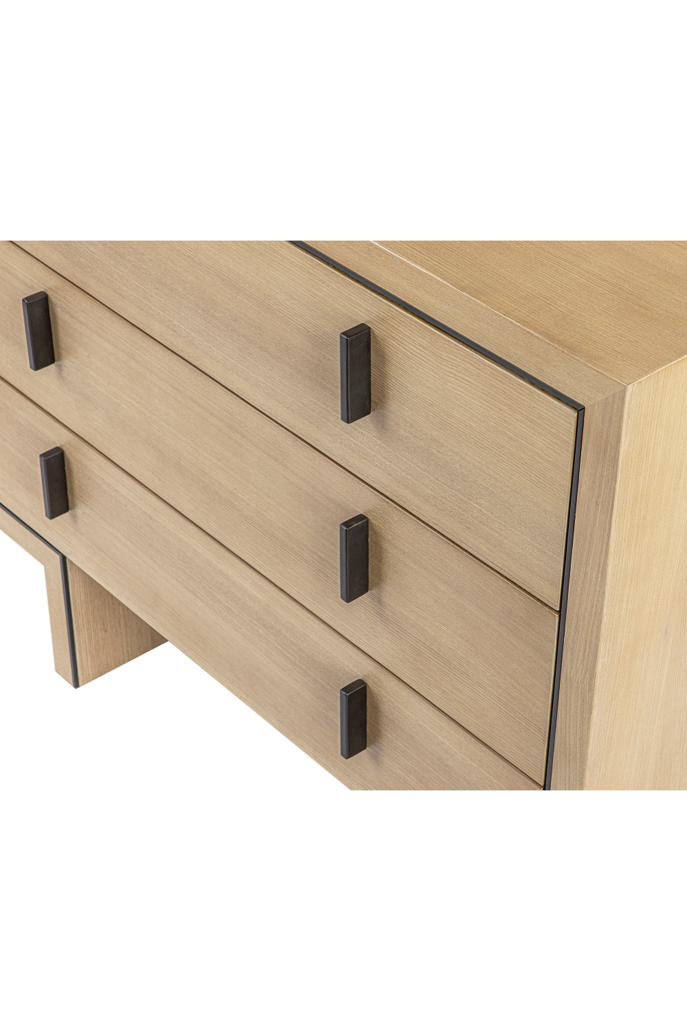 Natural Ash Chest of Drawers | Liang & Eimil Tigur | Oroa.com