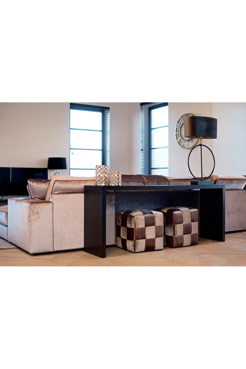 Black Oak Console | OROA Oakura | Oroa.com