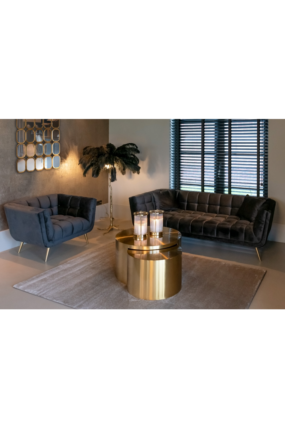 Round Brushed Gold Nesting Coffee Table | OROA.com