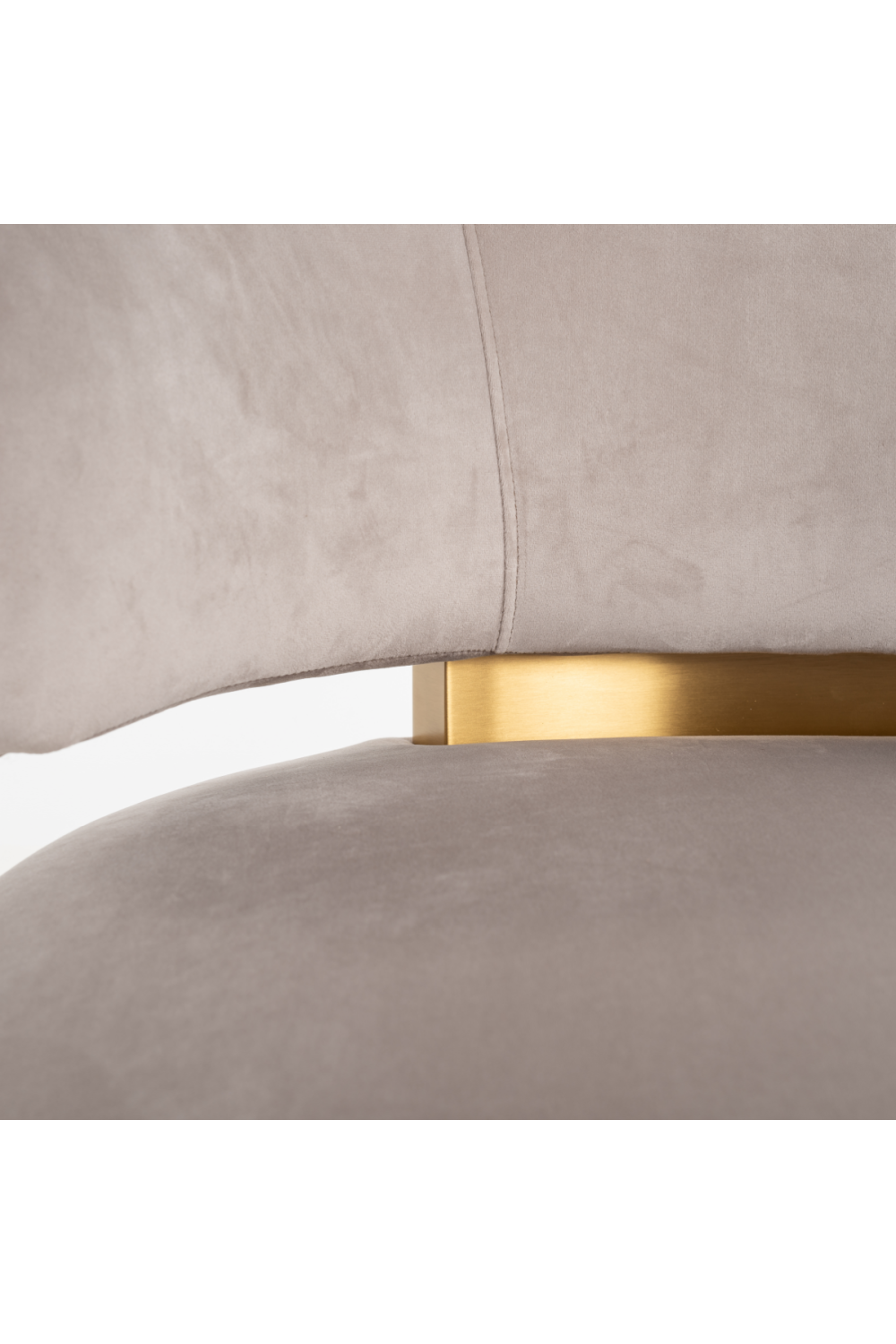 Modern Velvet Swivel Chair | OROA Maxime | Oroa.com