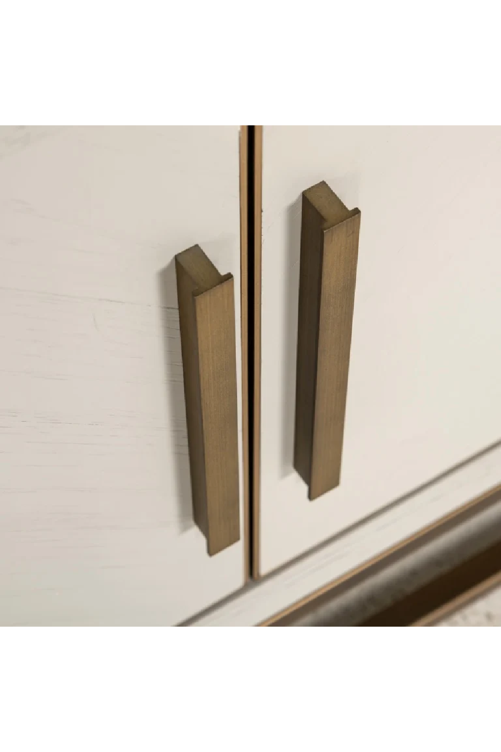 White Oak TV Unit | Richmond Interiors Whitebone | Oroa.com