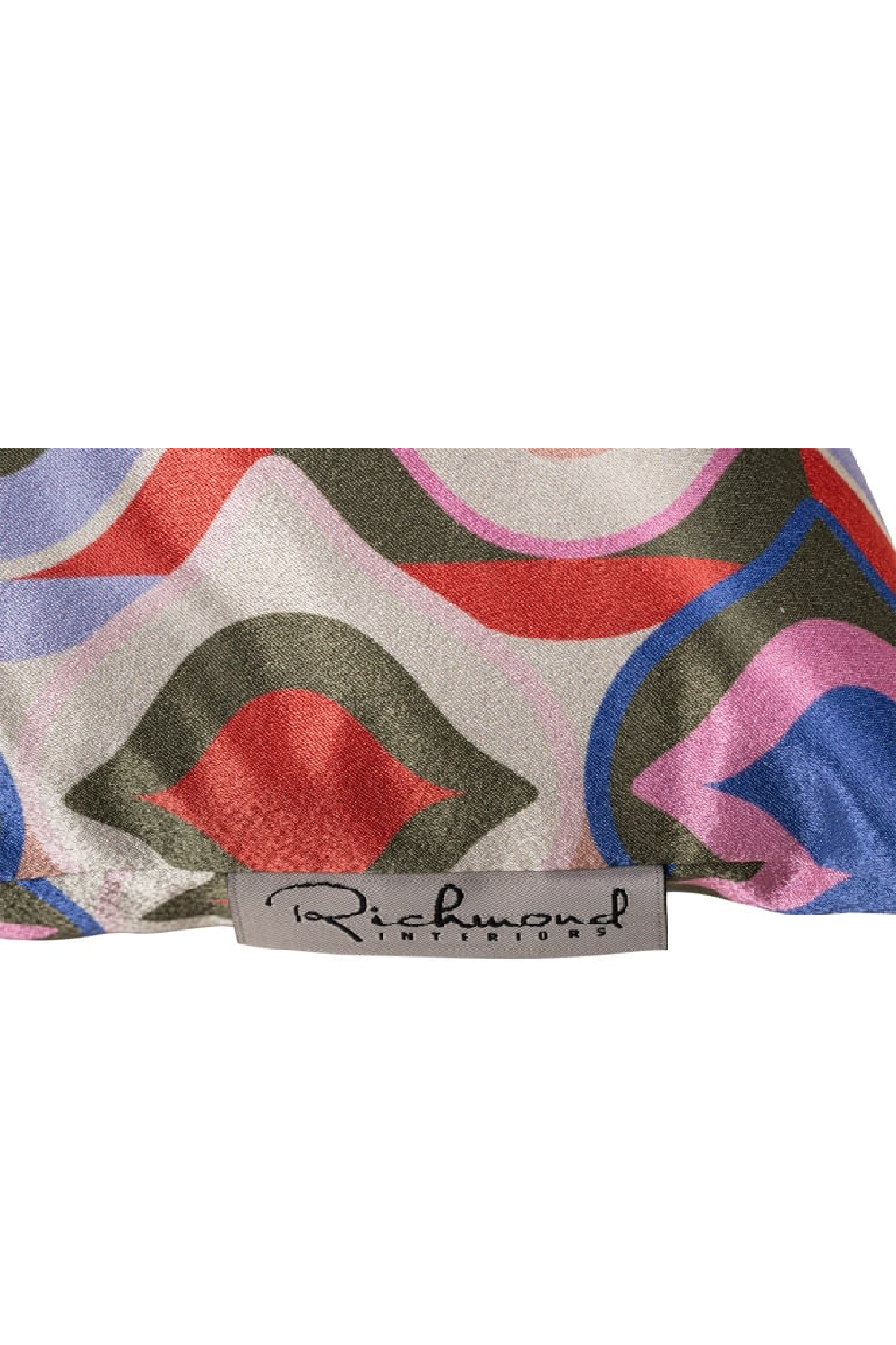 Multicolored Patterned Pillow | OROA Myla | Oroa.com