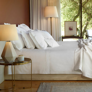 525TC White Percale Pillowcase Set | Amalia Home Victoria | Oroa.com