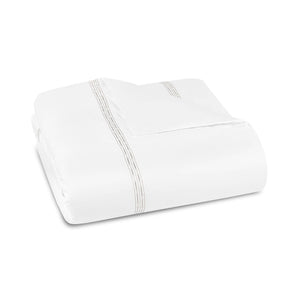 400TC Percale Embroidered Duvet Cover | Amalia Home Memória | Oroa.com