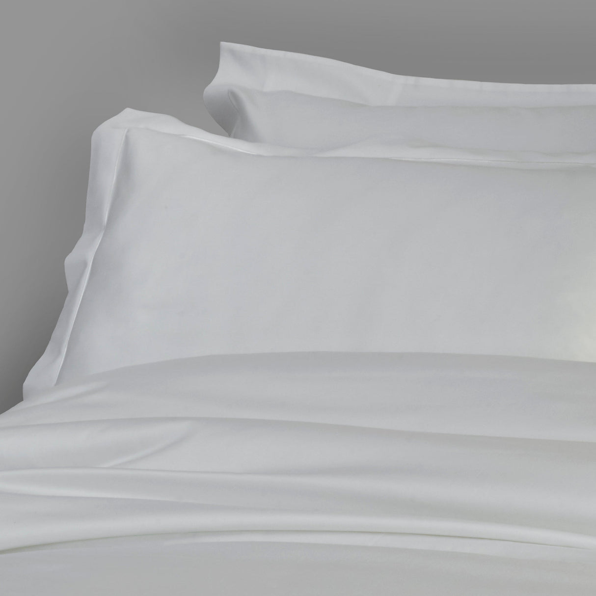 430TC Sateen Duvet Cover | Amalia Home Suave | Oroa.com